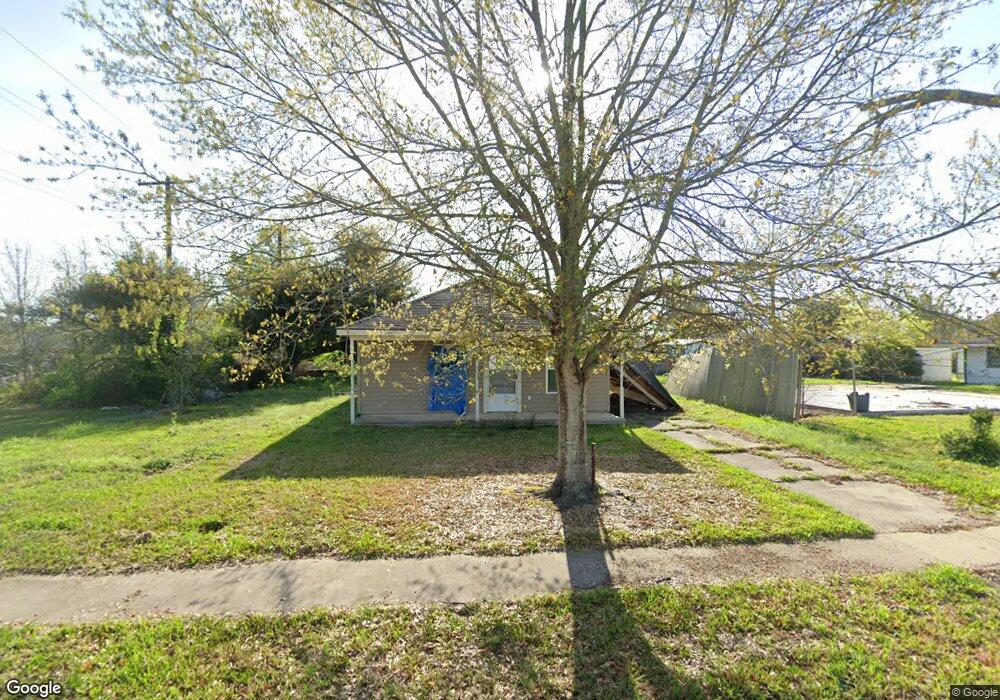 2607 General Travis Ave, Lake Charles, LA 70615 - photo 1