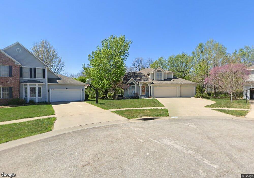 5735 SW 33rd Ct, Topeka, KS 66614 - photo 1