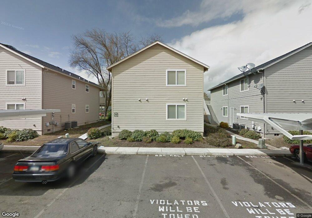 632/634 Valley Heart Ln, Central Point, OR 97502 - photo 1