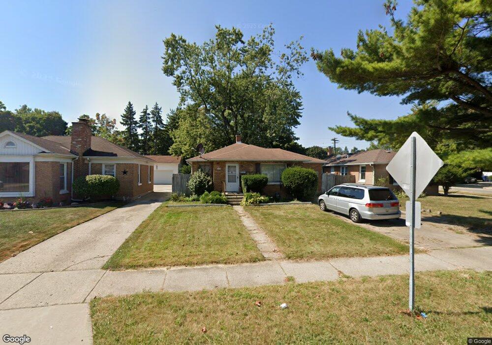 318 N Lewis Ave, Waukegan, IL 60085 - photo 1