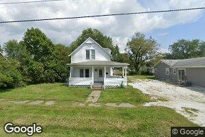 242 N Washington St, Carthage, IL 62321