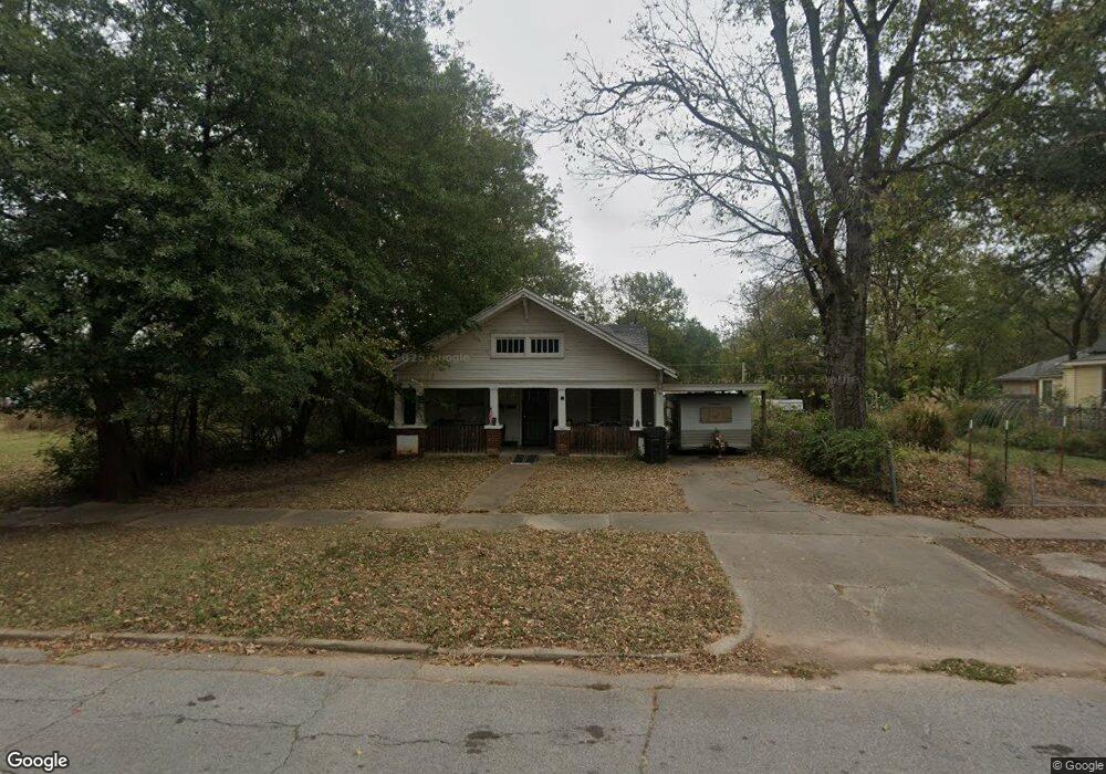 517 N Grand Ave, Okmulgee, OK 74447 - photo 1