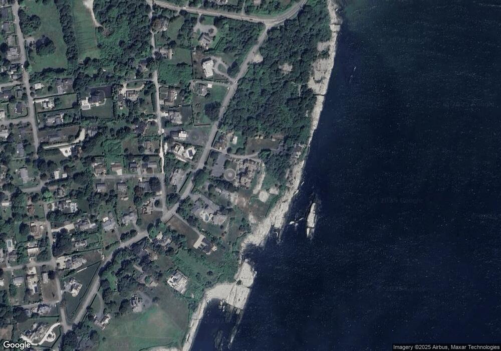 575 Tuckerman Ave unit C, Middletown, RI 02842 - photo 1