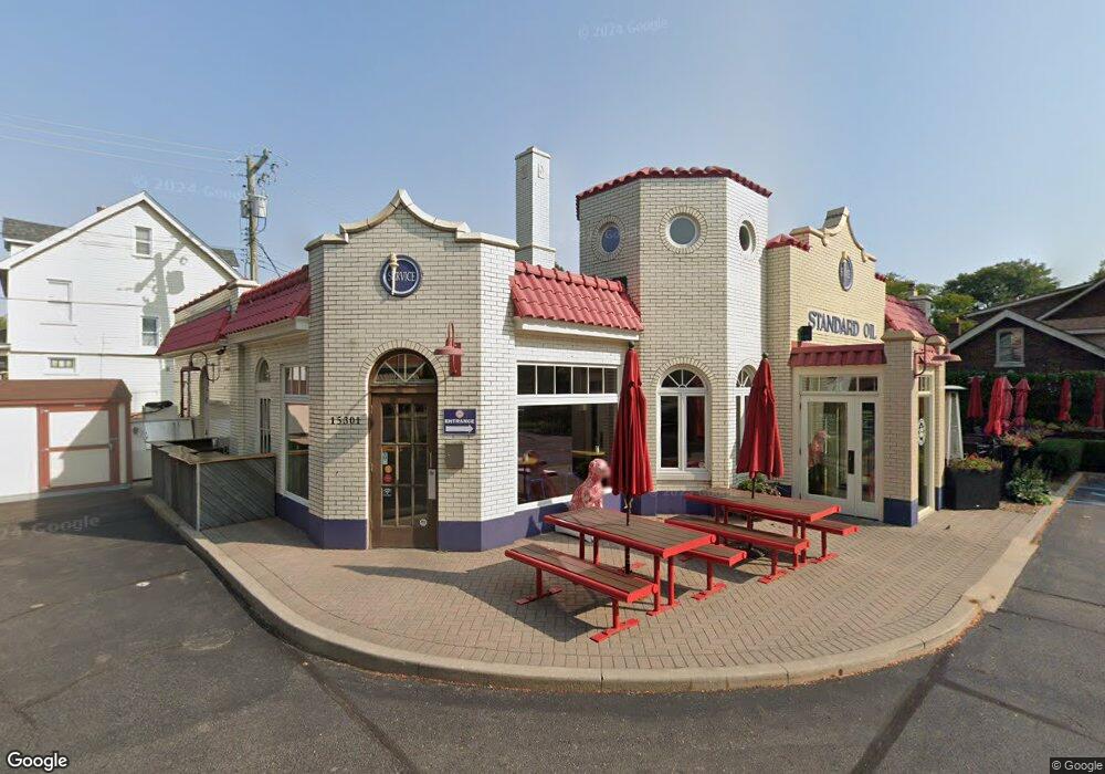 15301 Kercheval Ave, Grosse Pointe Park, MI 48230 - photo 1