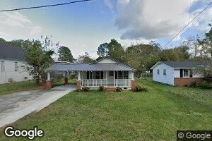 408 N Wilson St, Chadbourn, NC 28431