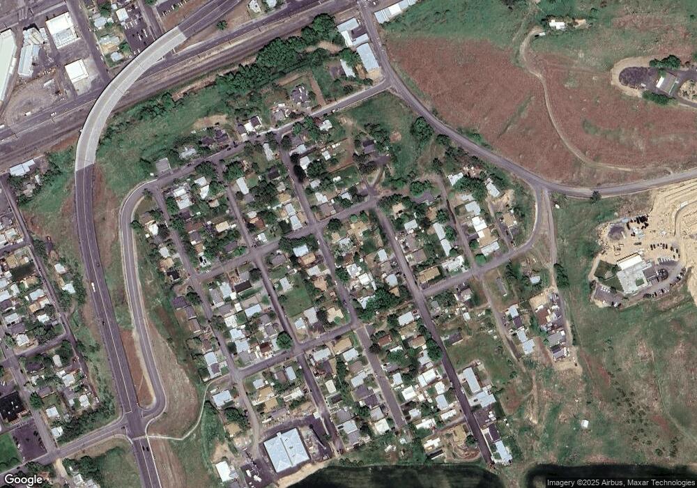 704 SE 8th St, Pendleton, OR 97801 - photo 1