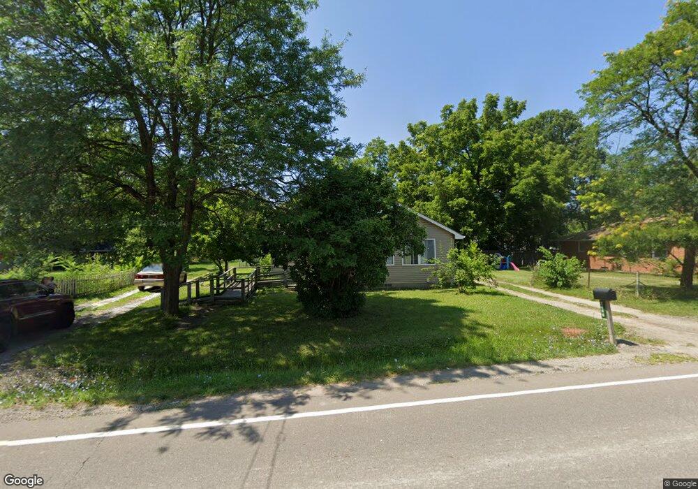 2086 S Graham Rd, Flint, MI 48532 - photo 1