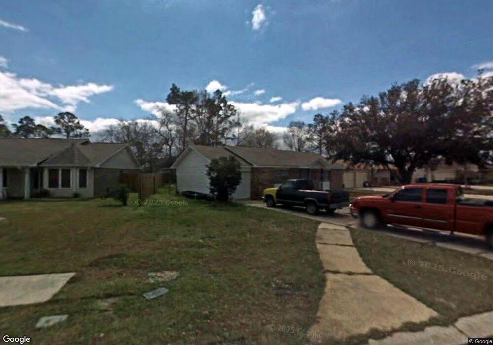 1606 Admiral Nelson Dr, Slidell, LA 70461 - photo 1