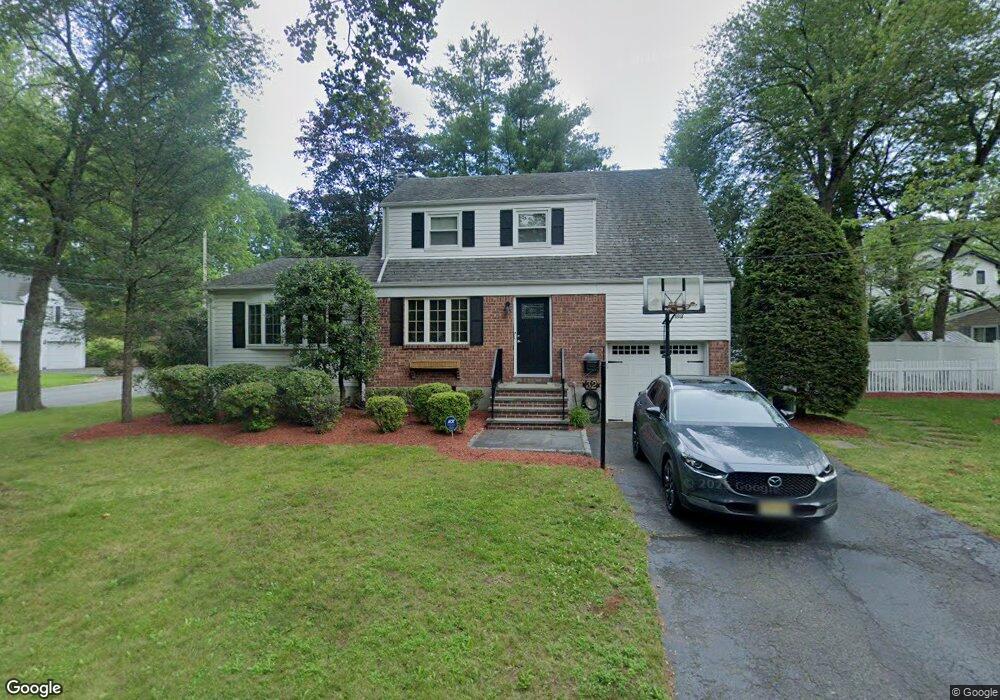 32 Spruce Place, Demarest, NJ 07627 - photo 1