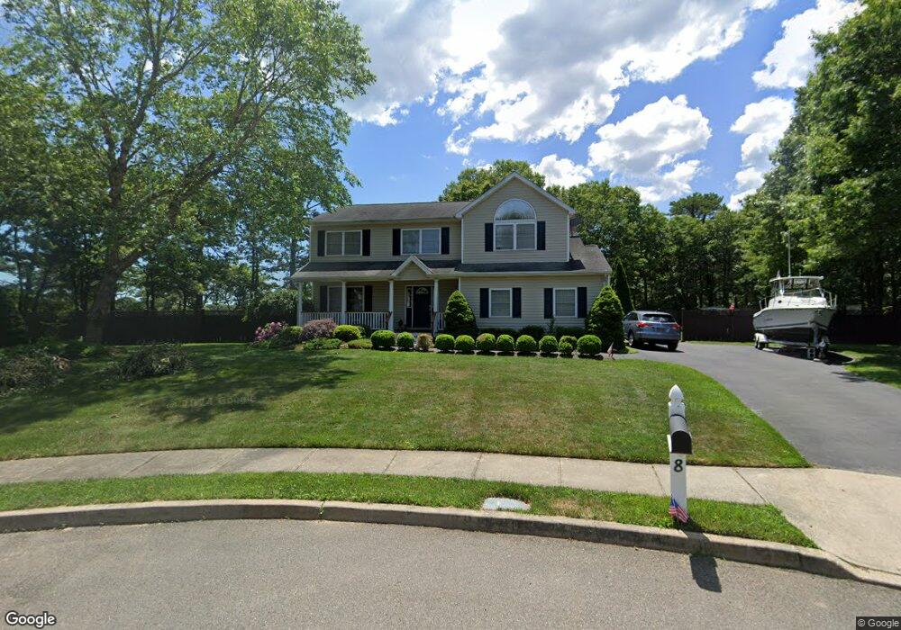 8 Andrea Ln, Holtsville, NY 11742 - photo 1