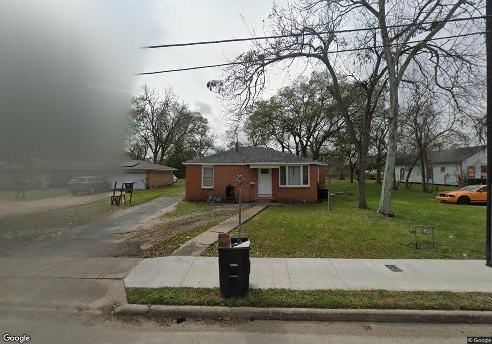 6415 W Montgomery Rd, Houston, TX 77091 - photo 1