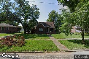 209 E Monroe Ave, Chrisman, IL 61924