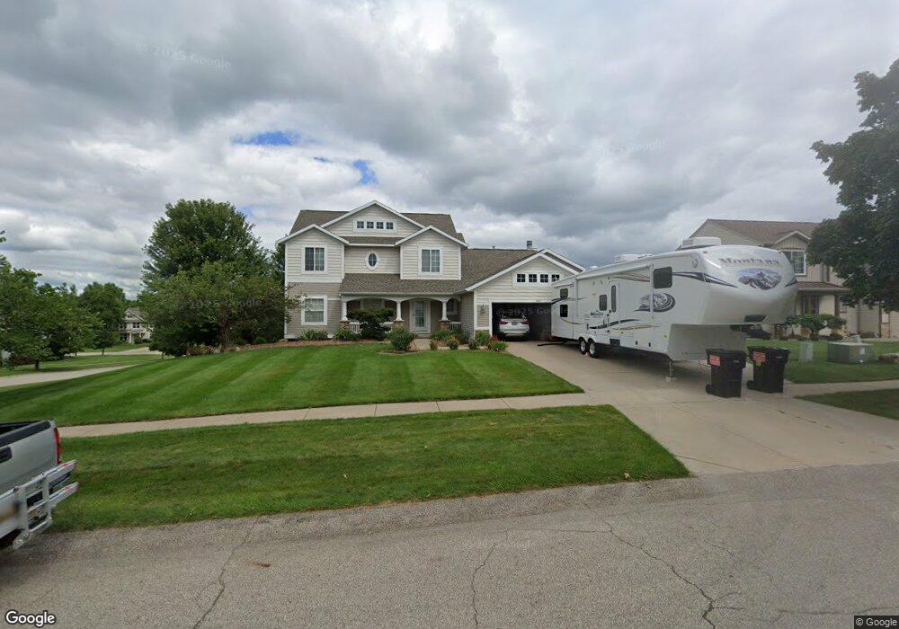 569 Oldfield Dr SE, Byron Center, MI 49315 - photo 1