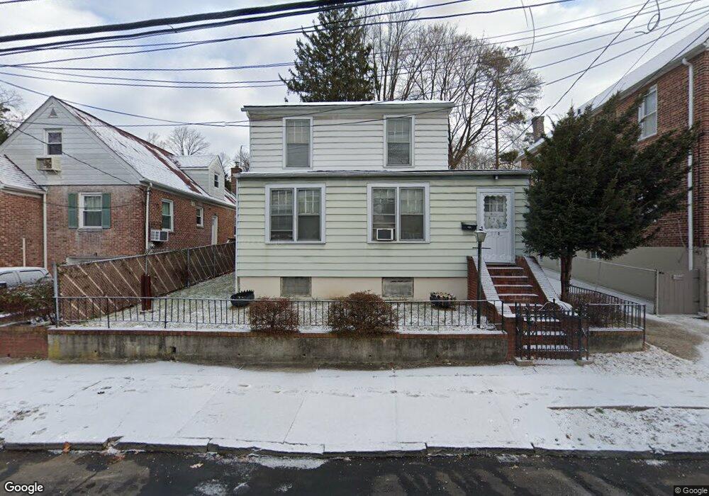 130 King Ave, Yonkers, NY 10704 - photo 1