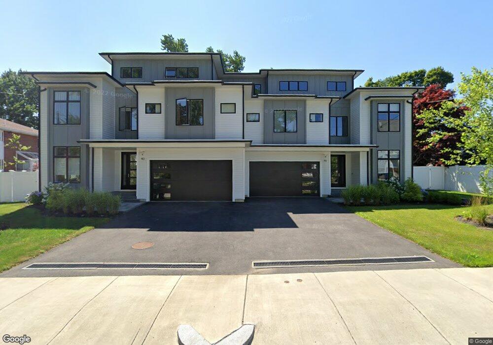 42 Ashmont Ave unit 42, Newton, MA 02458 - photo 1