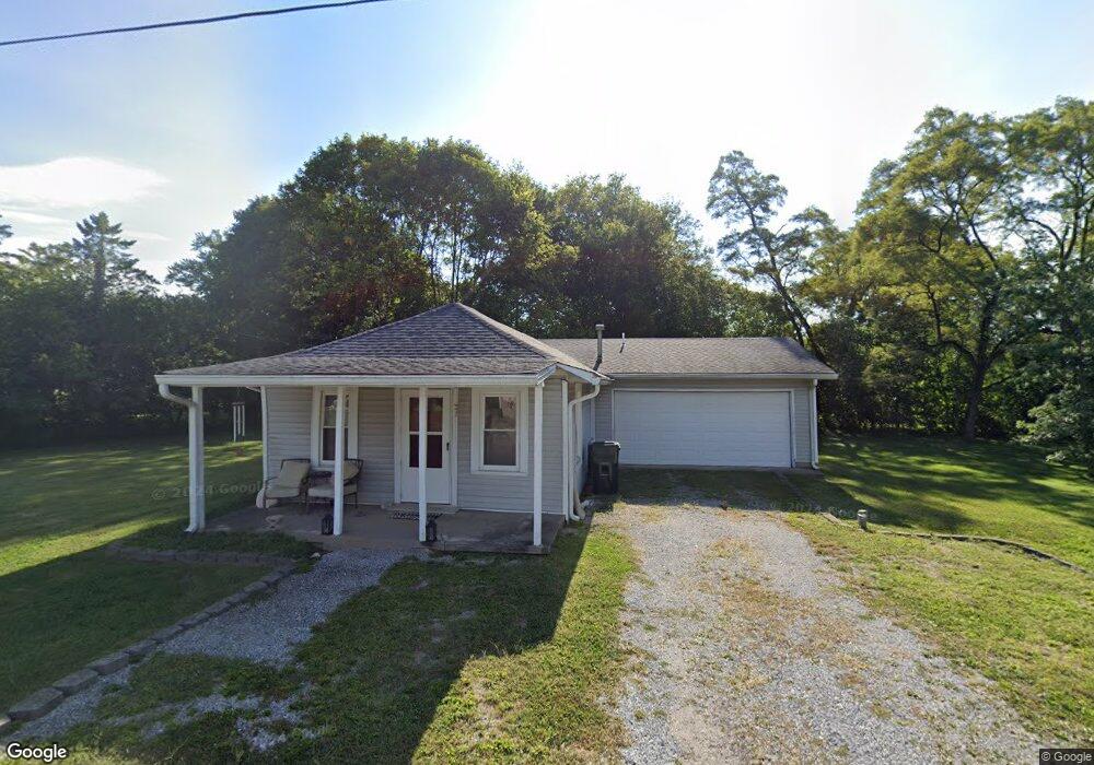 5489 S Greenfield St, Fountaintown, IN 46130 - photo 1