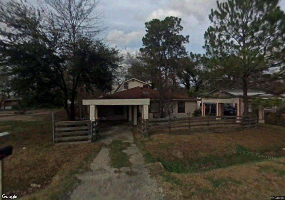 7113 Weyburn St, Houston, TX 77028 - photo 1