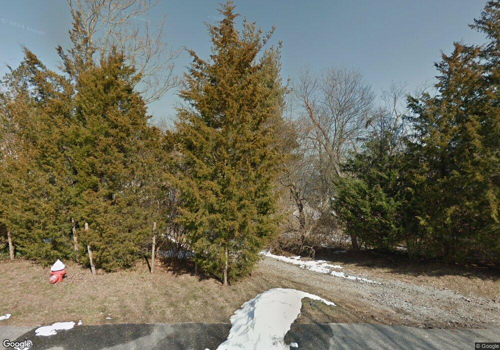 10 Shepherds Ln, Sands Point, NY 11050 - photo 1