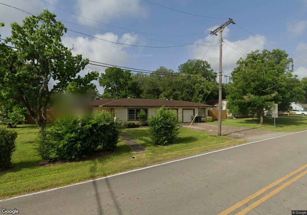 1203 Fairview Dr, Alvin, TX 77511 - photo 1