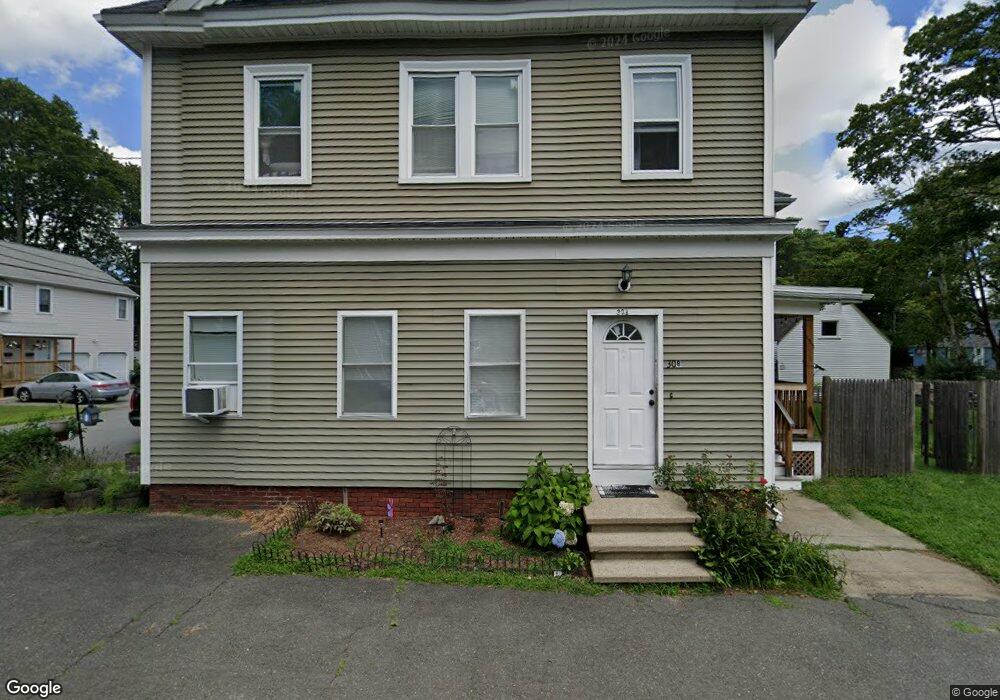32 Pine St unit 32, Woburn, MA 01801 - photo 1