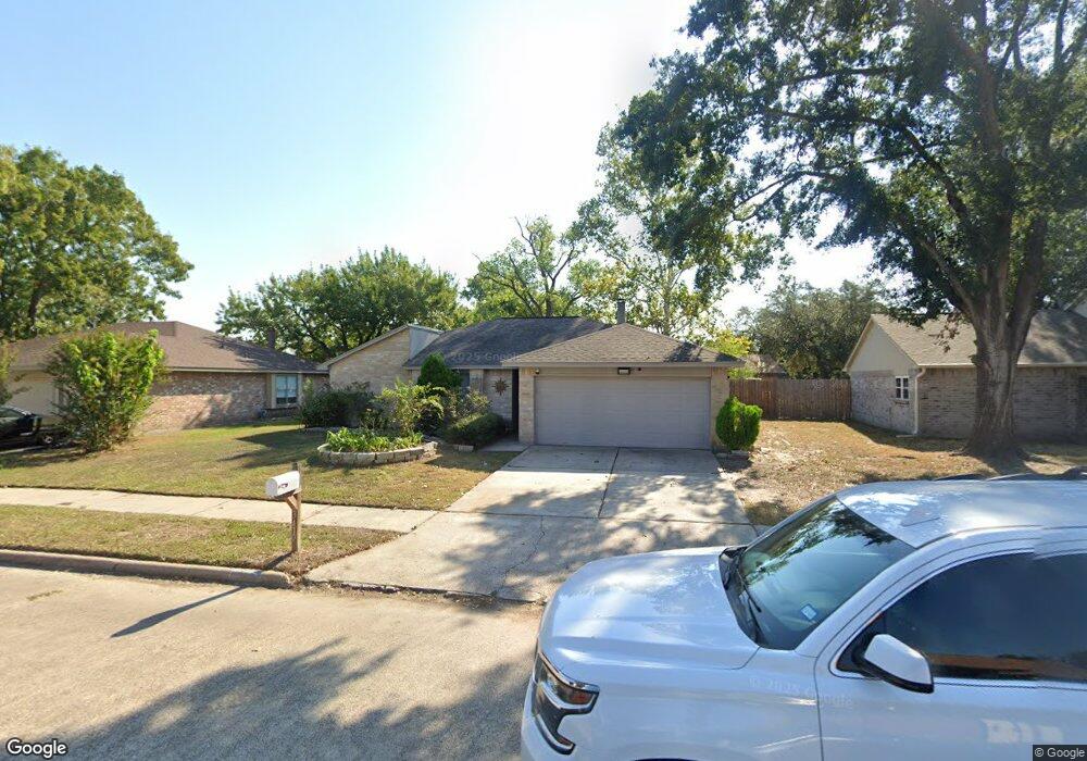 3419 Garden Grove Dr, Houston, TX 77066 - photo 1