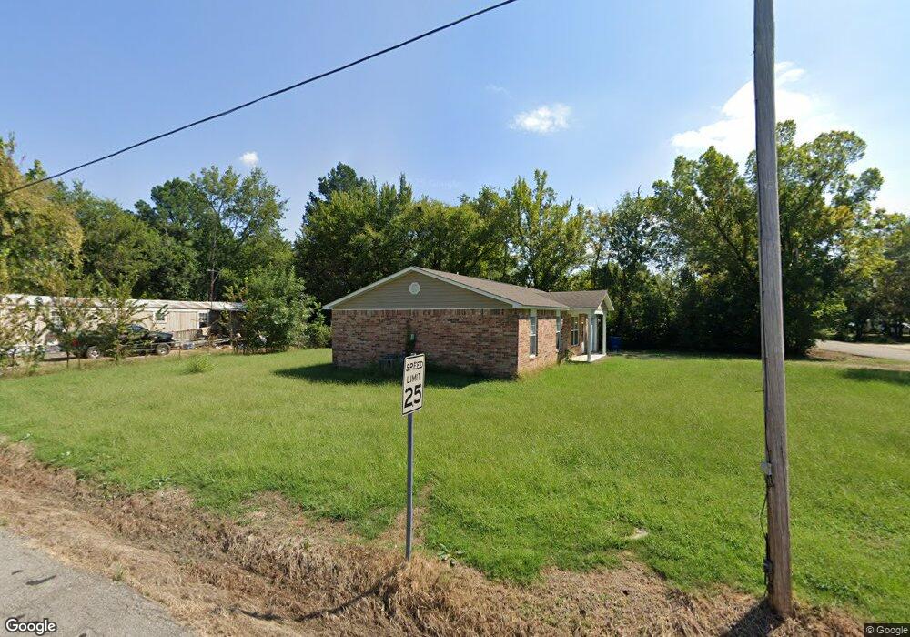 308 SW 1st St, Muldrow, OK 74948 - photo 1