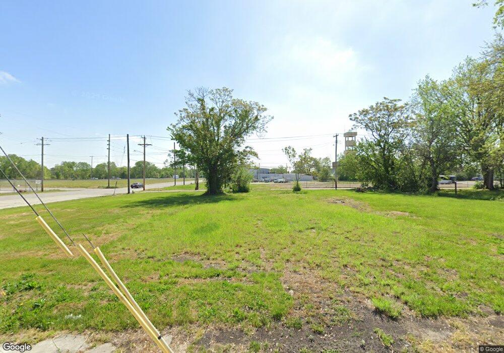 412 N 5th St, Moberly, MO 65270 - photo 1