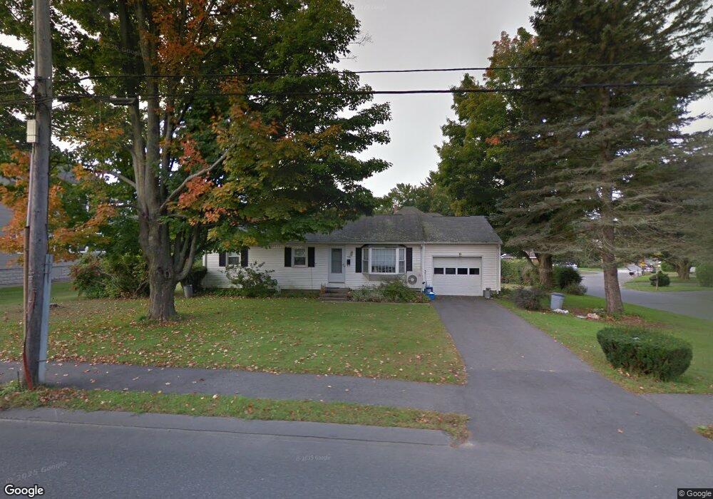 102 Parsons St, Easthampton, MA 01027 - photo 1