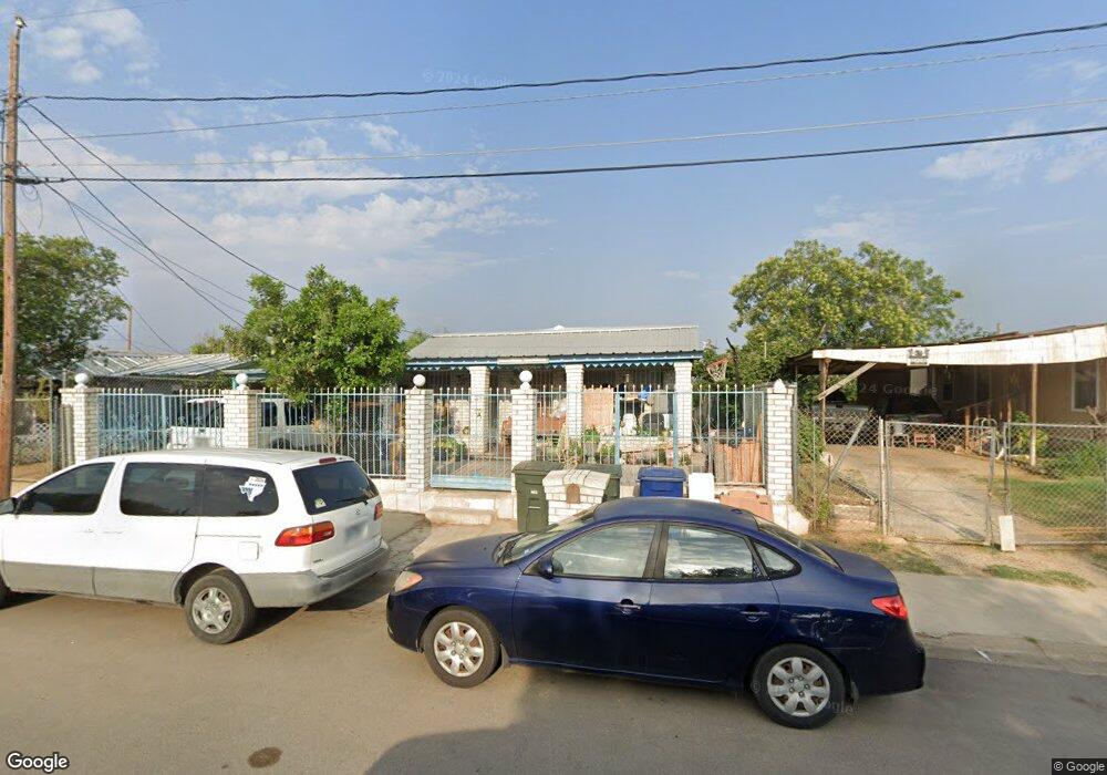 2606 Maryland Ave, Laredo, TX 78040 - photo 1