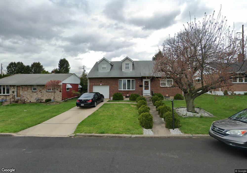 1319 W Livingston St unit 1323, Allentown, PA 18102 - photo 1