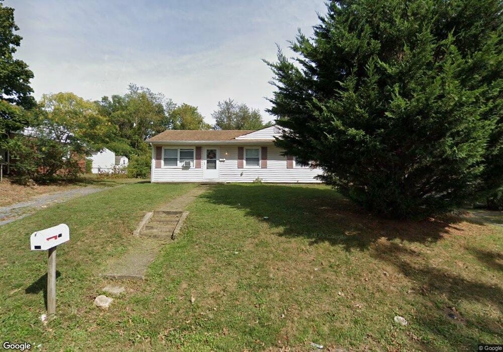 646 N Winchester Ave, Waynesboro, VA 22980 - photo 1