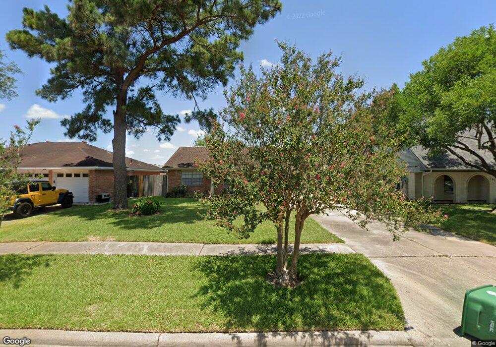 10219 Kirkdale Dr, Houston, TX 77089 - photo 1