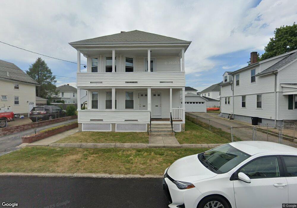210 Suffolk Ave, Pawtucket, RI 02861 - photo 1