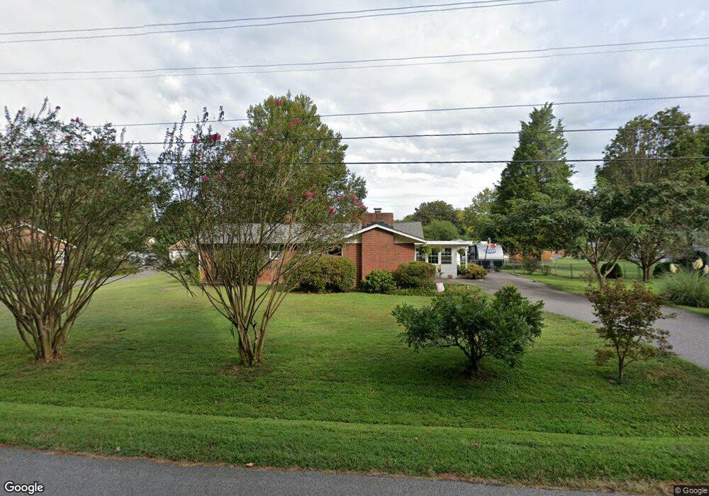 11408 Tar Bay Rd, Hopewell, VA 23860 - photo 1