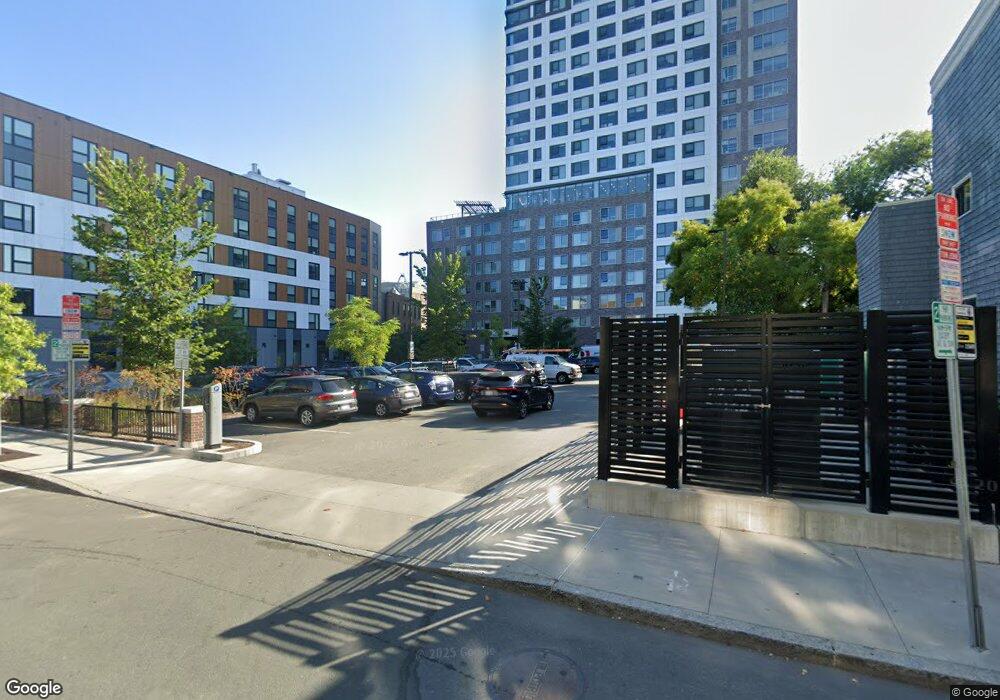 425 Massachusetts Ave unit ID1252098P, Cambridge, MA 02139 - photo 1