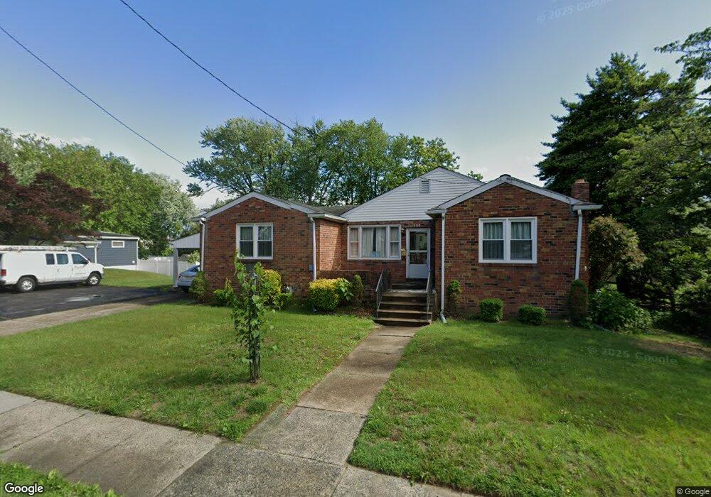 715 W Somerdale Rd, Somerdale, NJ 08083 - photo 1