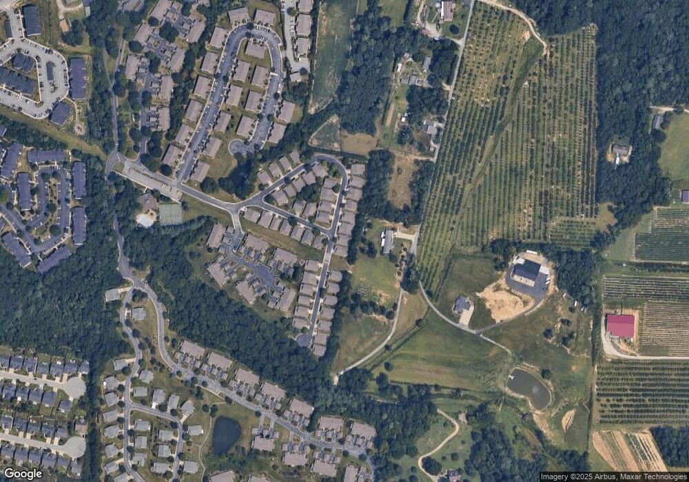 30 Gray Wolf Ln, Hendersonville, NC 28792 - photo 1