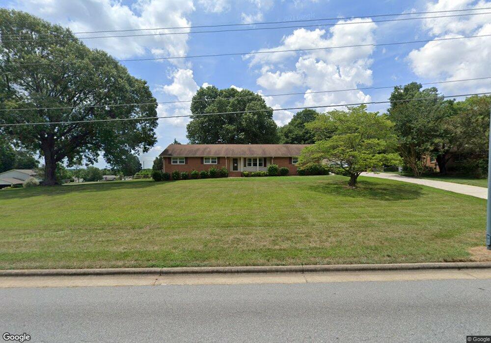 5101 Grandover Pkwy, Greensboro, NC 27407 - photo 1