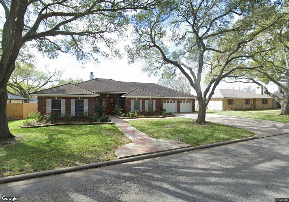 607 Todd St, East Bernard, TX 77435 - photo 1