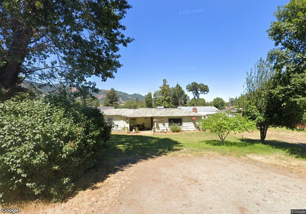 183 Susan St, Myrtle Creek, OR 97457 - photo 1