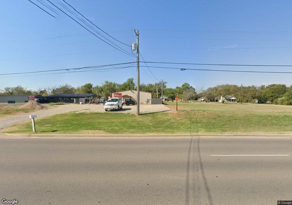 19626 Gordon Cooper Dr, Tecumseh, OK 74873 - photo 1