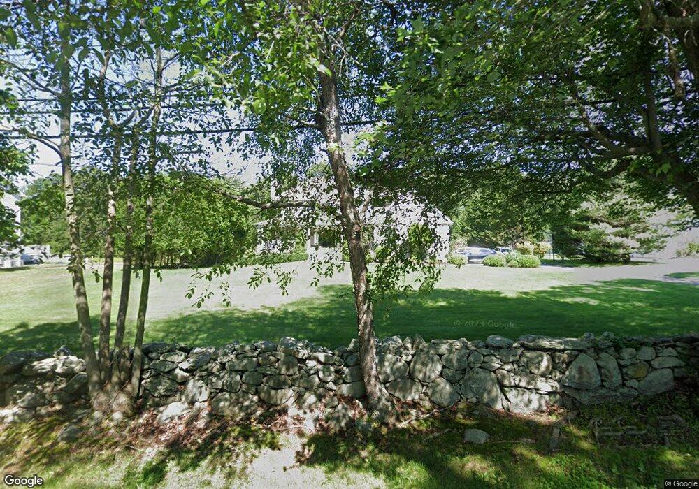 200 Touisset Rd, Warren, RI 02885 - photo 1