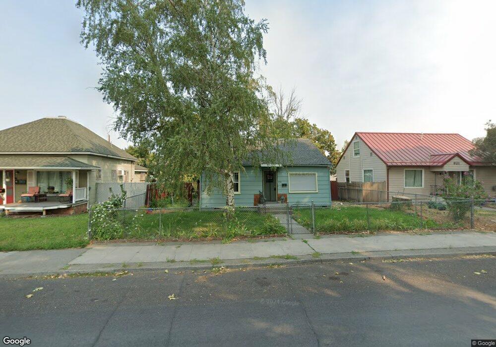 913 E 12th St, the Dalles, OR 97058 - photo 1