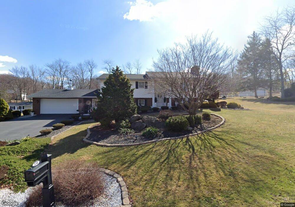 230 Elm Dr, Elmhurst Township, PA 18444 - photo 1