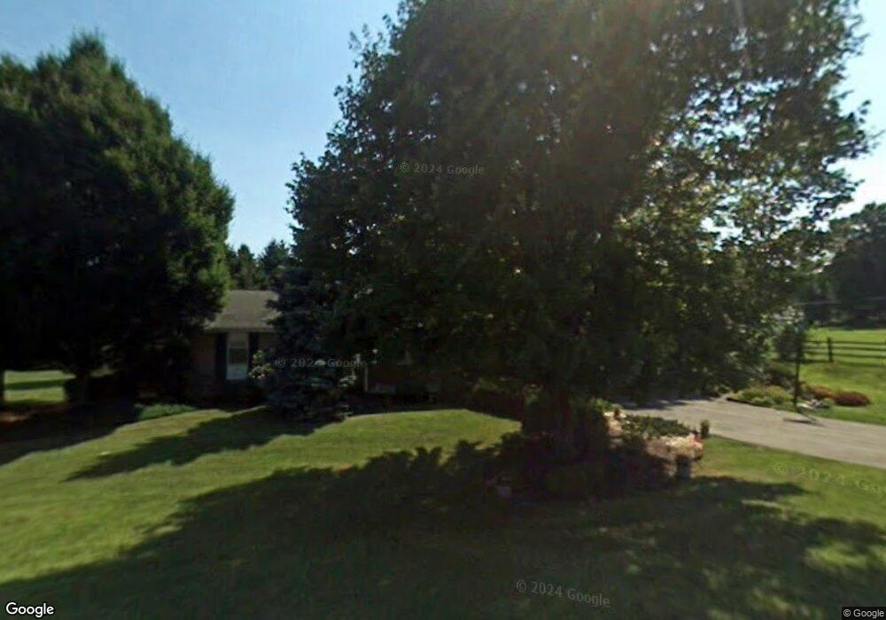 1904 Elbow Ln, Allentown, PA 18103 - photo 1