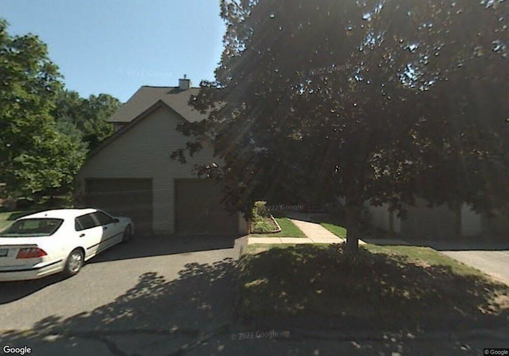 123 Fox Run Ct, Newington, CT 06111 - photo 1