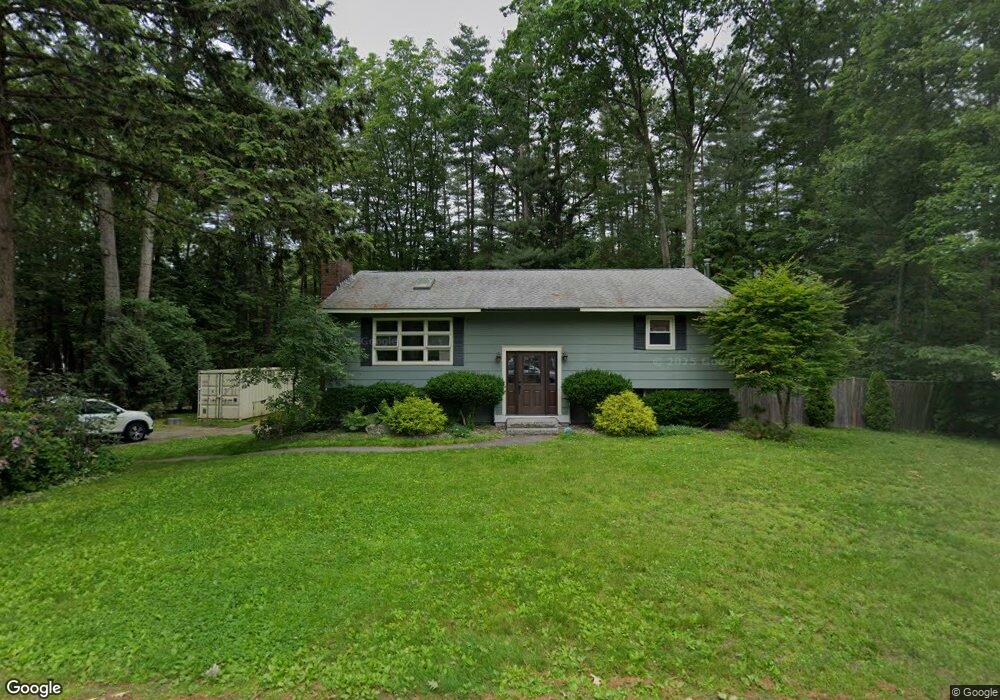 67 Davis Rd, MerriMacK, NH 03054 - photo 1