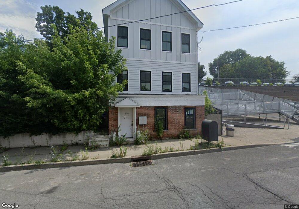 328 Columbia St unit 3, Hudson, NY 12534 - photo 1