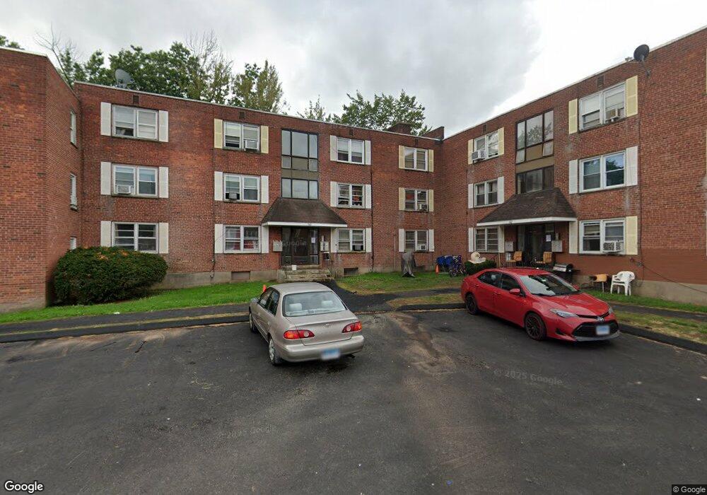 940 Wethersfield Ave unit 940, Hartford, CT 06114 - photo 1