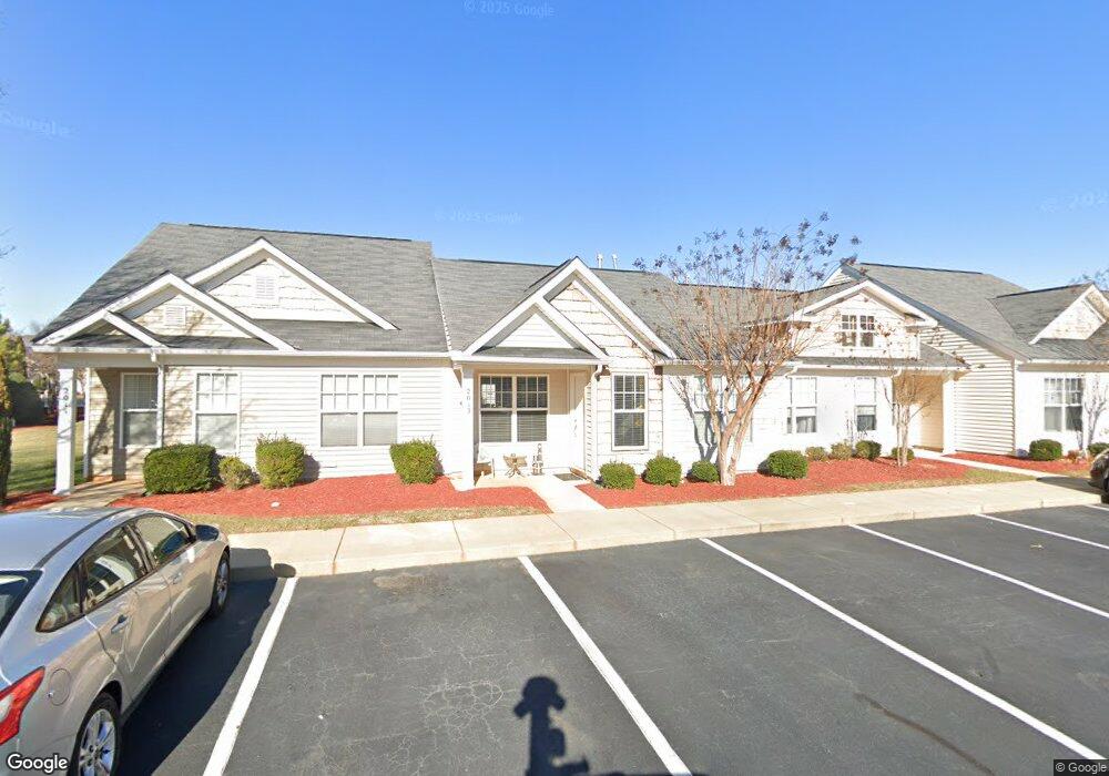 2013 Shady Pond Dr, Clover, SC 29710 - photo 1